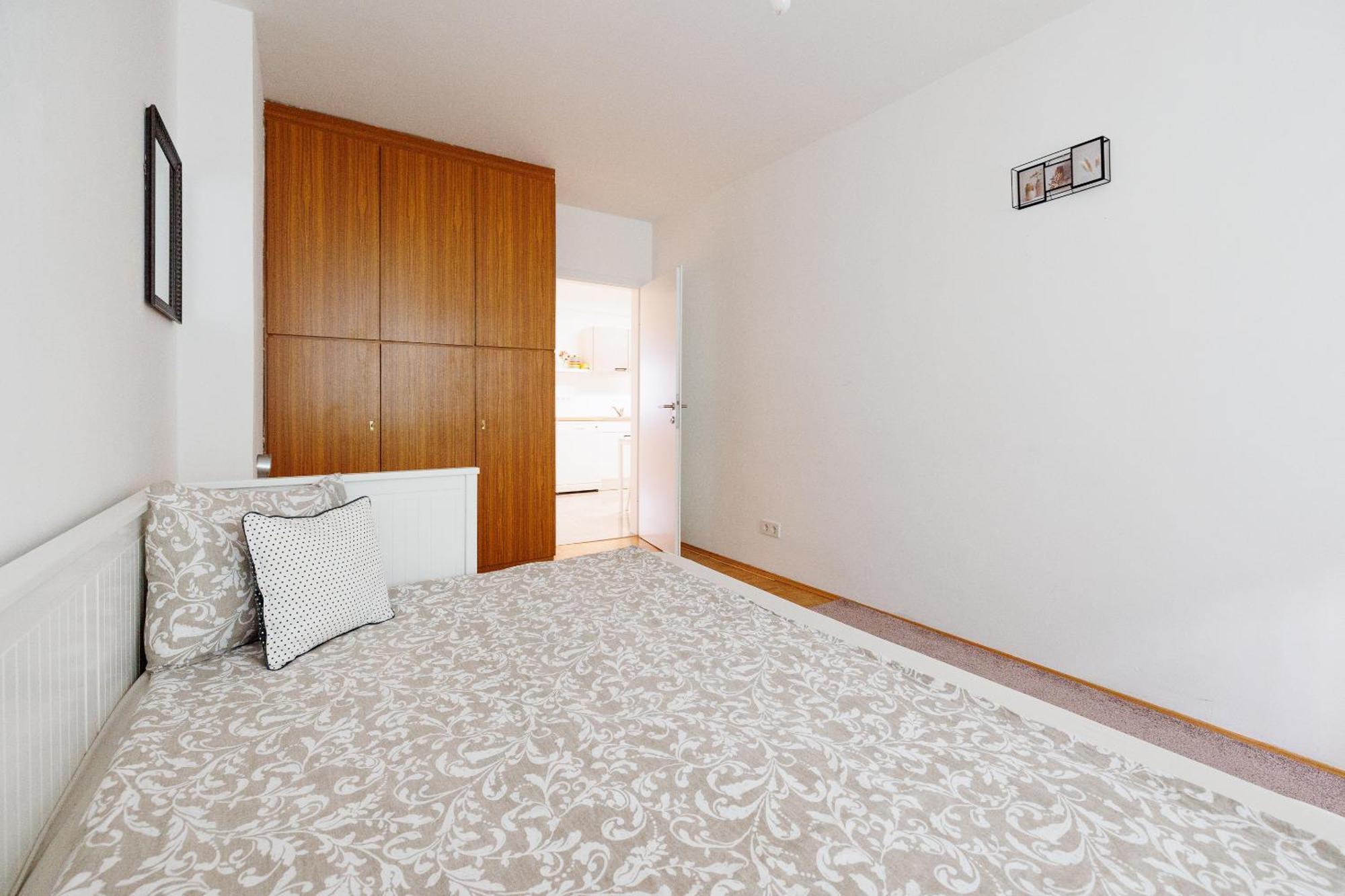 Cozy, Spacious And Charming 4 Bedrooms Apartament Відень Екстер'єр фото