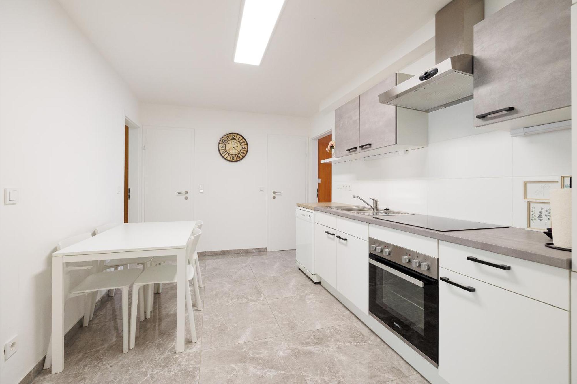 Cozy, Spacious And Charming 4 Bedrooms Apartament Відень Екстер'єр фото