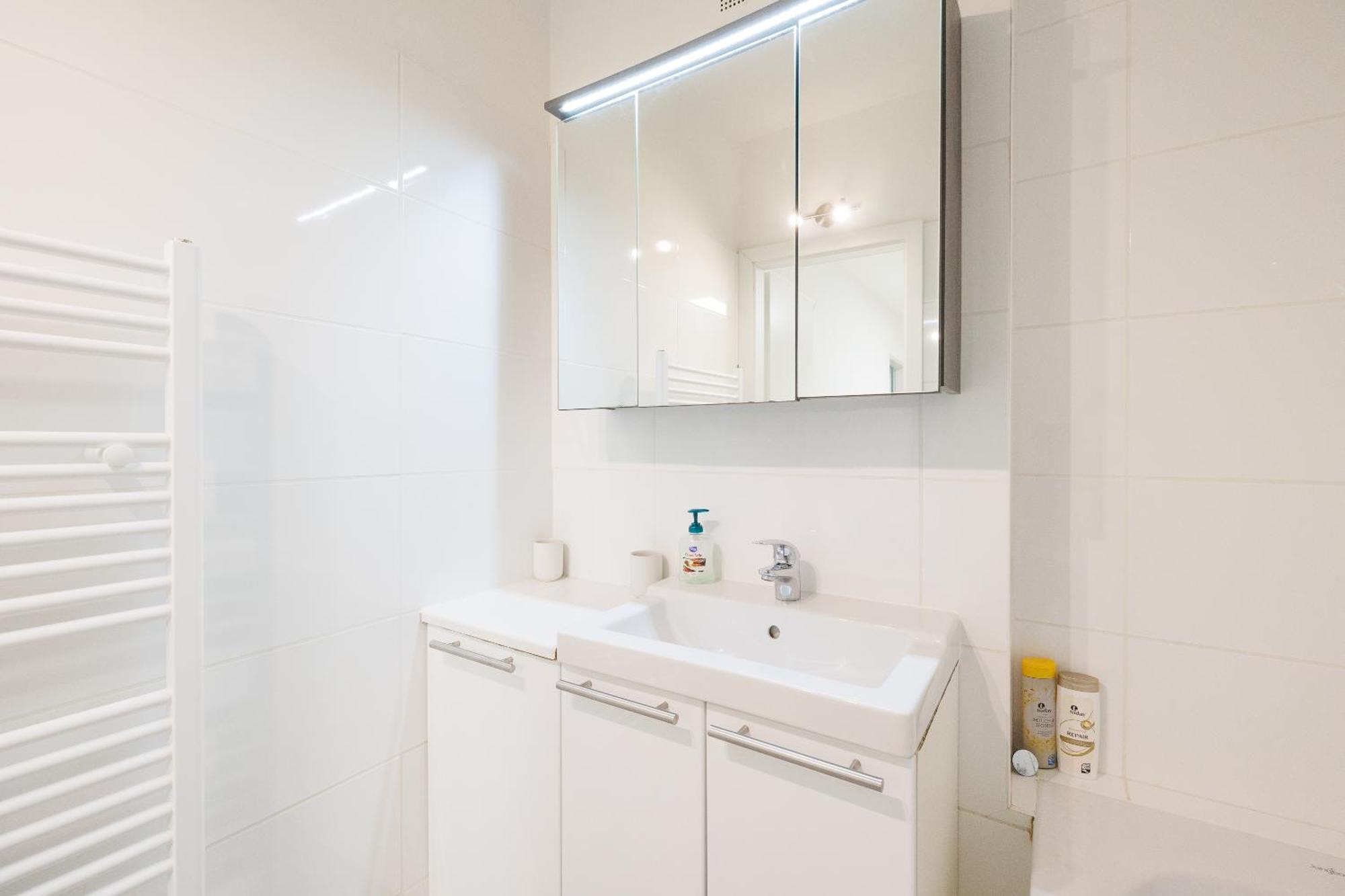 Cozy, Spacious And Charming 4 Bedrooms Apartament Відень Екстер'єр фото