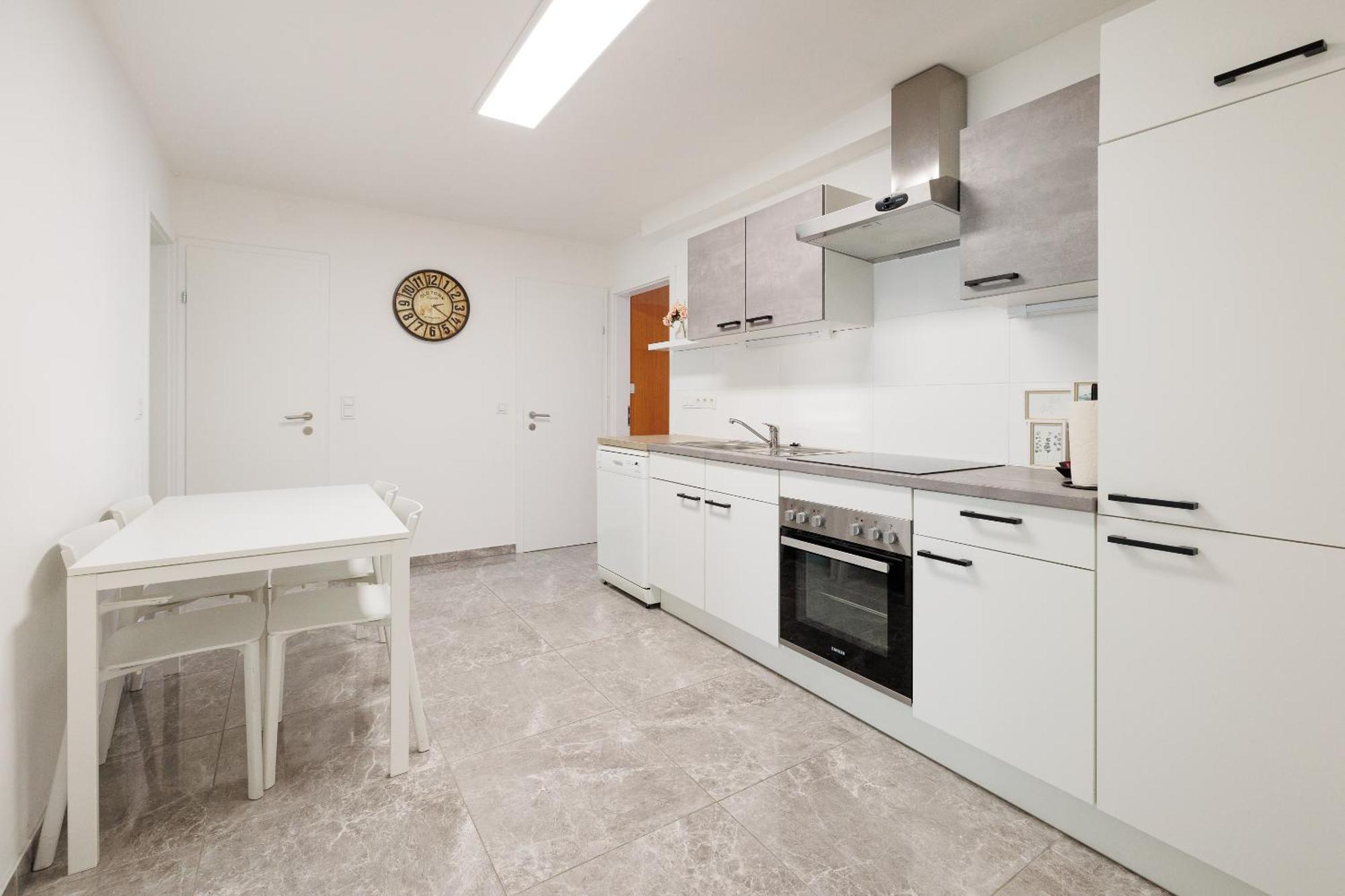 Cozy, Spacious And Charming 4 Bedrooms Apartament Відень Екстер'єр фото