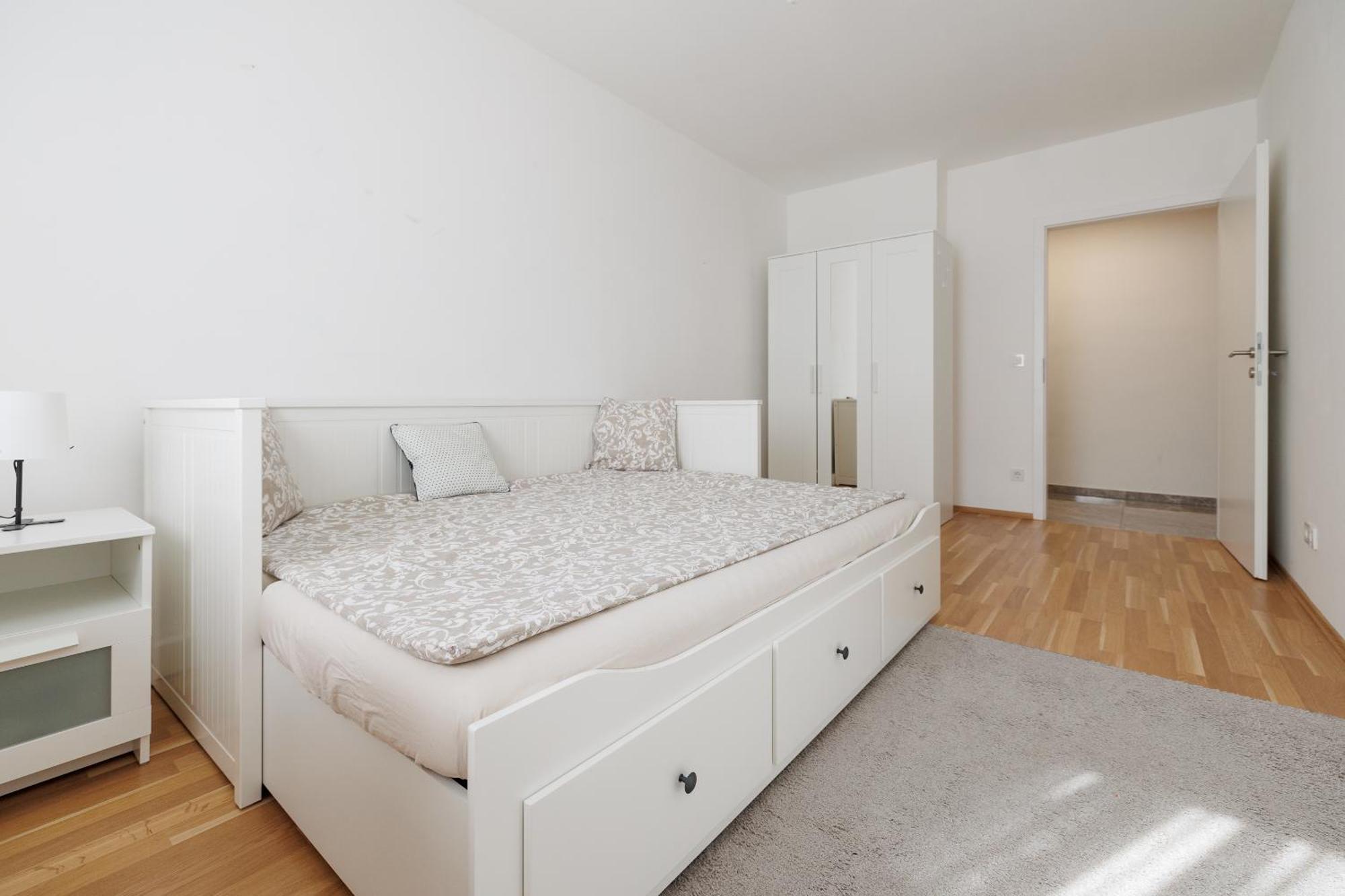 Cozy, Spacious And Charming 4 Bedrooms Apartament Відень Екстер'єр фото