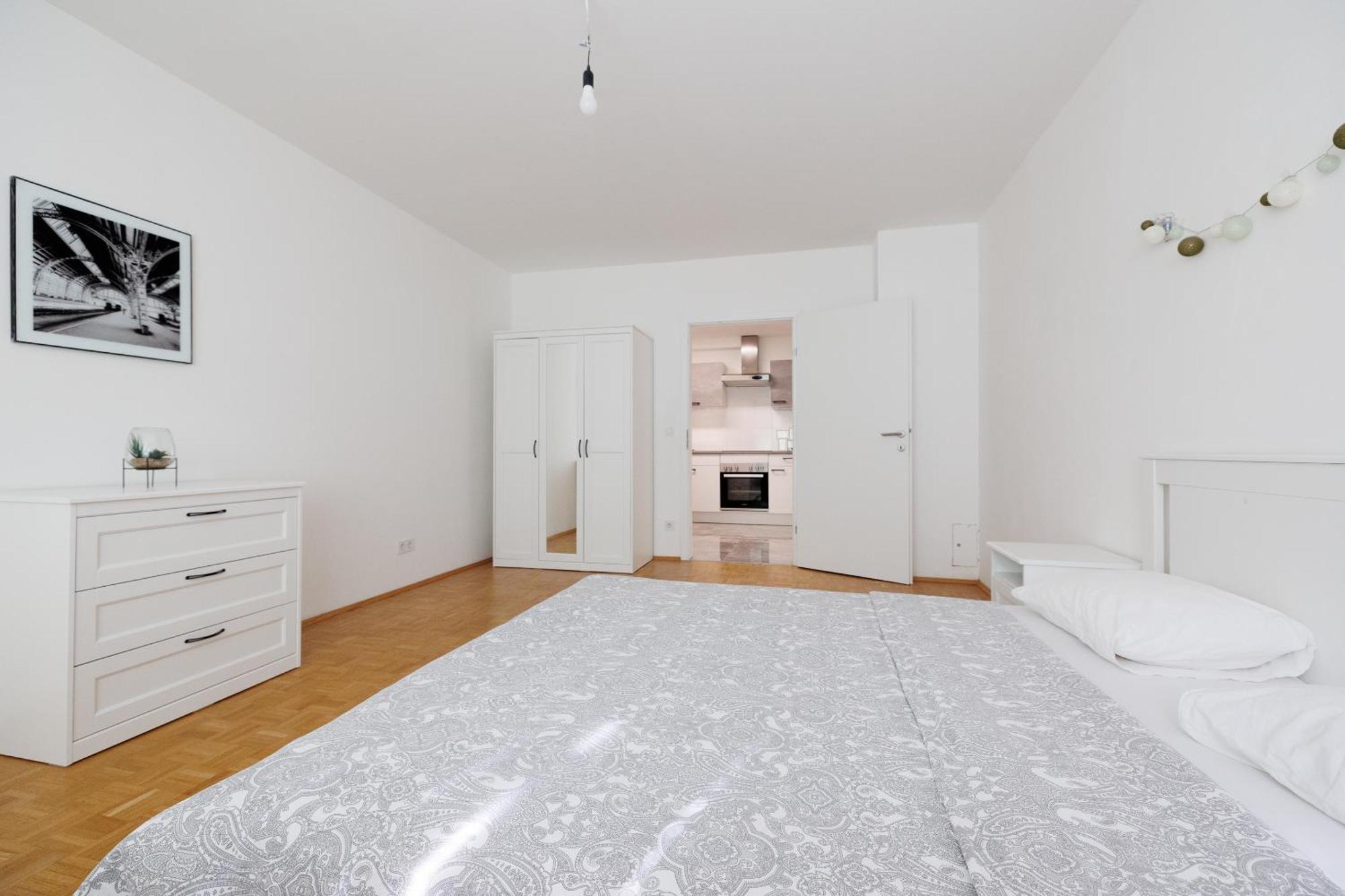 Cozy, Spacious And Charming 4 Bedrooms Apartament Відень Екстер'єр фото